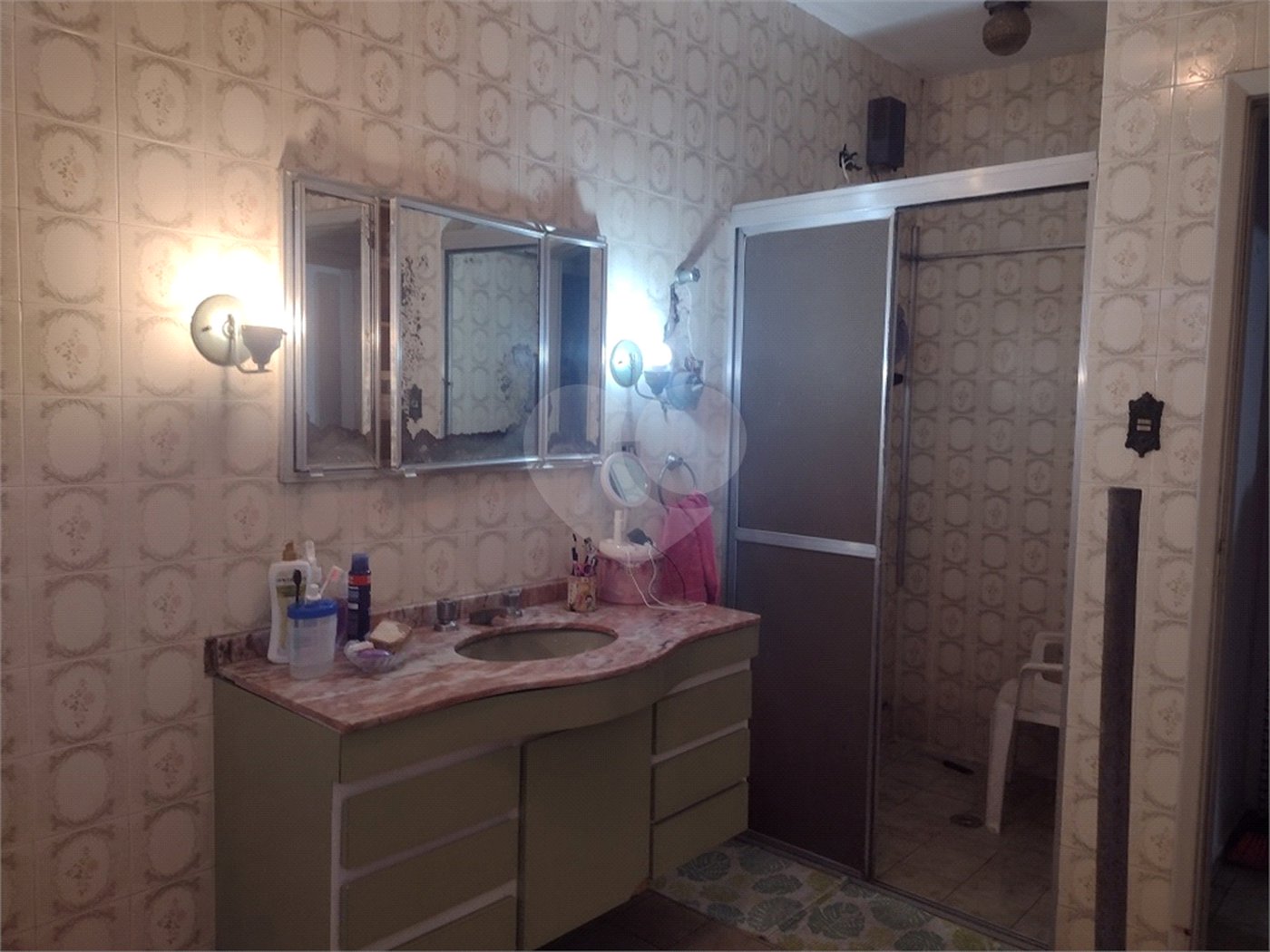Sobrado à venda com 6 quartos, sendo 1 suíte, em Vila Medeiros, São Paulo, SP