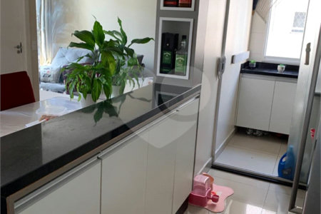 Apartamento à venda com 2 quartos em Parque Reboucas, São Paulo, SP