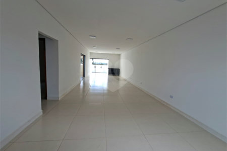 Casa à venda com 3 quartos, sendo 2 suítes, em Loteamento Residencial Lisboa, Itapetininga, SP