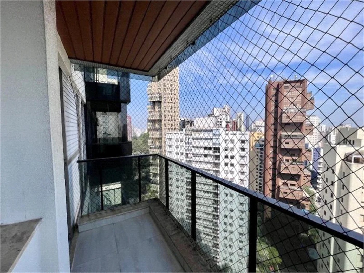 Apartamento à venda com 4 quartos, sendo 2 suítes, em Vila Suzana, São Paulo, SP