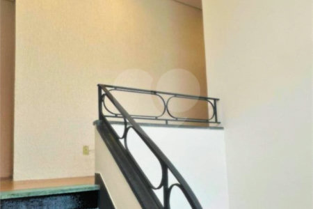 Casa à venda com 4 quartos, sendo 2 suítes, em Pinheiros, São Paulo, SP