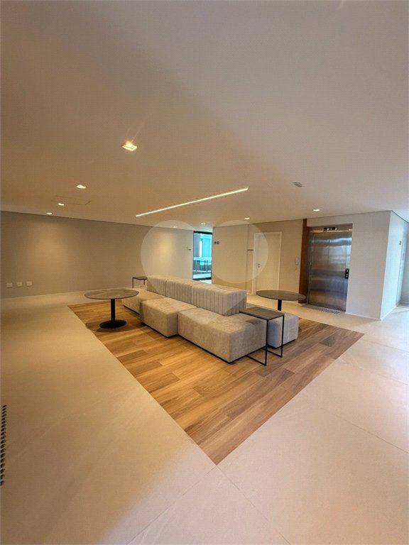 Apartamento à venda com 4 quartos, sendo 3 suítes, em Água Branca, São Paulo, SP