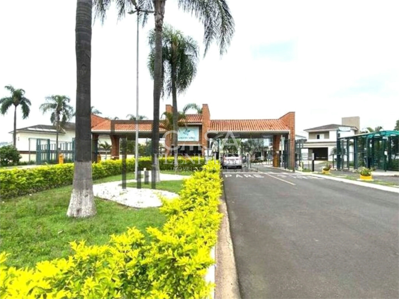 Casa em condomínio à venda com 3 quartos, sendo 1 suíte, em Village Ipanema, Araçoiaba da Serra, SP