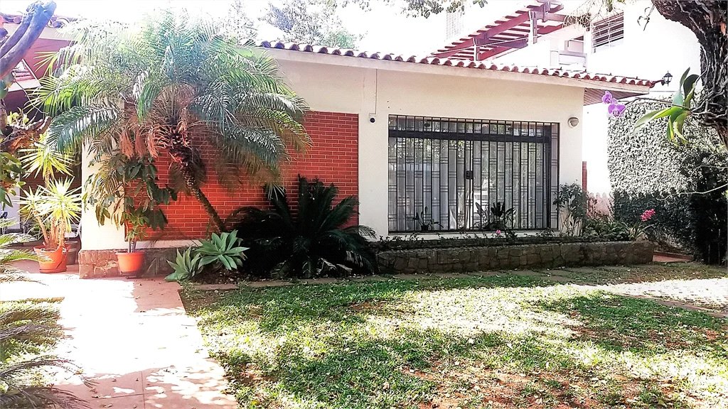 Casa Térrea à venda com 4 quartos, sendo 1 suíte, em Butantã, São Paulo, SP