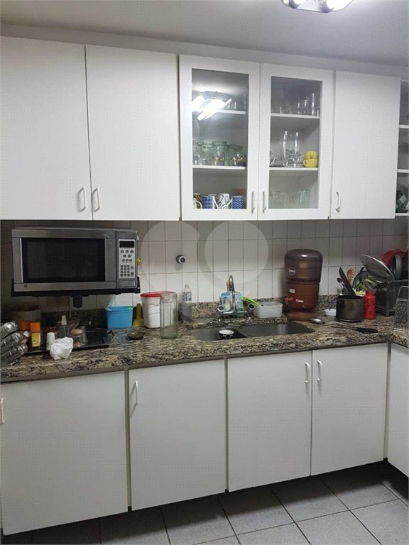 Apartamento à venda com 4 quartos, sendo 1 suíte,  em Vila Monte Alegre, São Paulo, SP