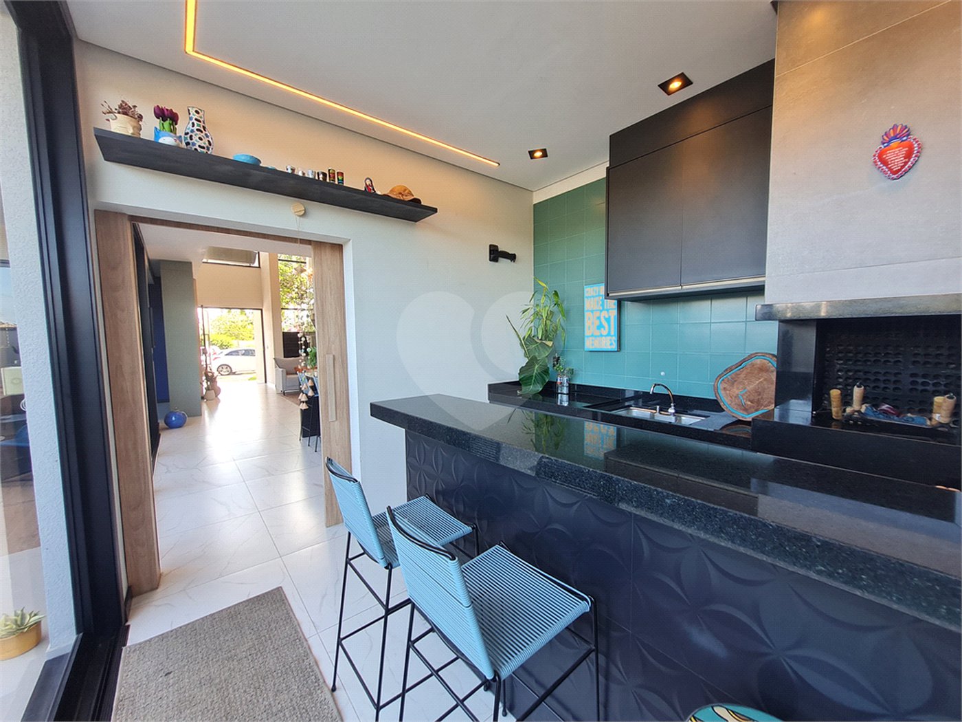 Casa à venda com 3 quartos, sendo 2 suítes, no condomínio Horizontes de Sorocaba, Sorocaba - SP