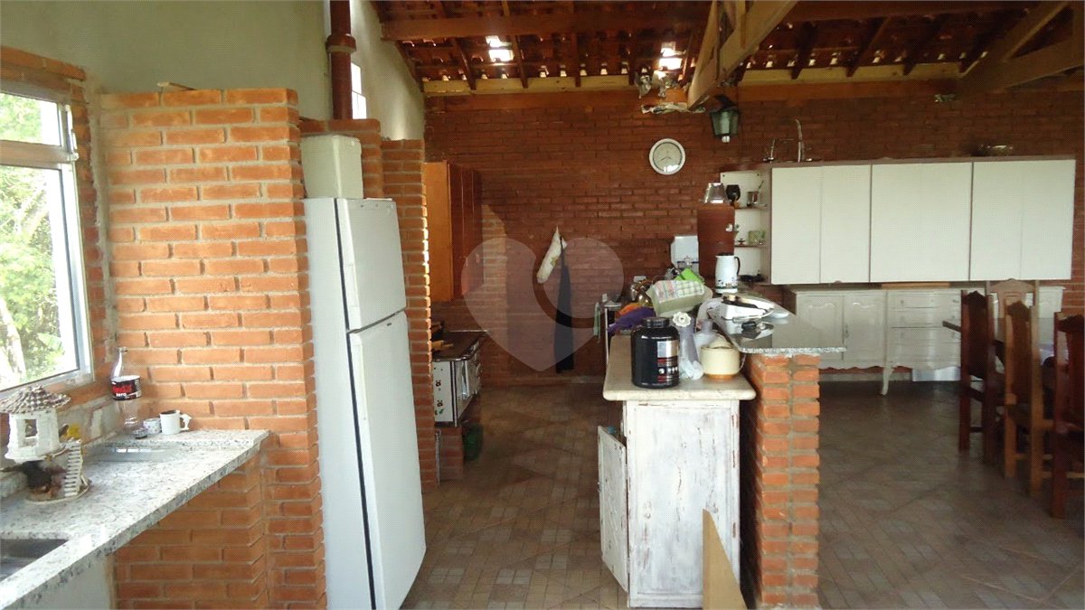 Chácara à venda com 3 quartos, sendo 1 suíte,  em Planalto Verde, São Roque, SP