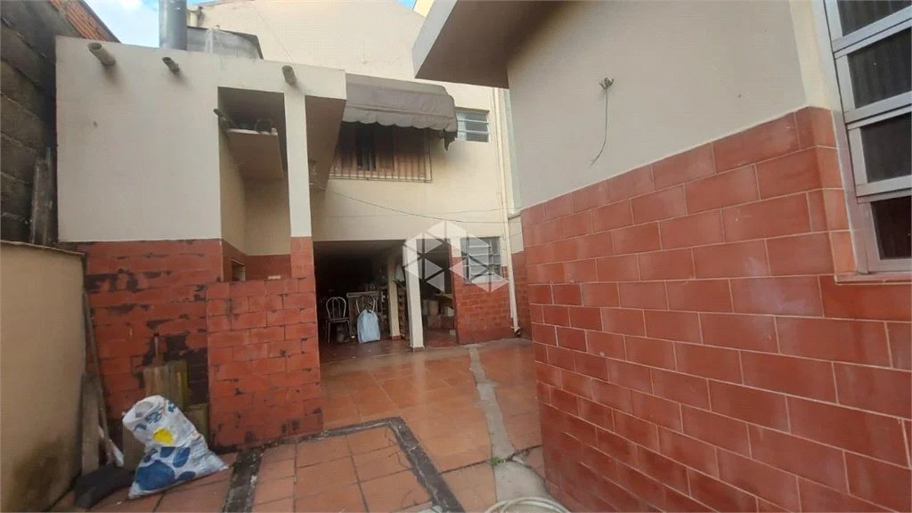 Casa à venda com 4 quartos, sendo 1 suíte,  em Lapa, São Paulo, SP