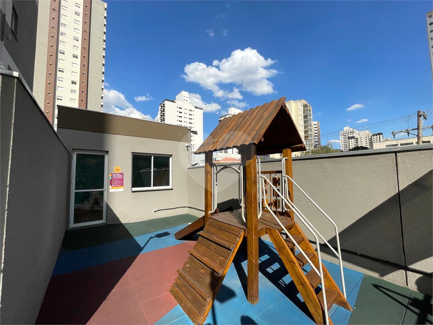Apartamento à venda ou para alugar com 1 suíte em Água Branca, São Paulo, SP