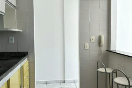 Apartamento à venda com 2 quartos, sendo 1 suíte,  em Vila Andrade, São Paulo, SP