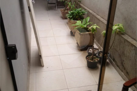 Sobrado à venda com 2 quartos, sendo 1 suíte, em Vila Gustavo, São Paulo, SP