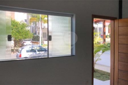 Casa à venda com 3 quartos, sendo 1 suíte, no condomínio Vista Verde, Indaiatuba - SP