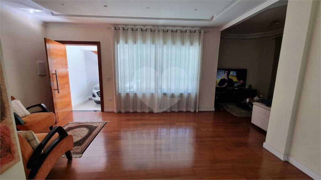 Casa à venda com 3 suítes em Jardim Trussardi, São Paulo, SP