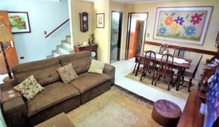Sobrado à venda com 3 quartos, sendo 1 suíte,  em Tremembé, São Paulo, SP