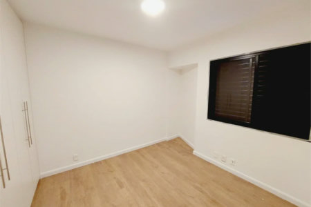 Apartamento à venda com 4 quartos, sendo 2 suítes,  em Alto da Lapa, São Paulo, SP
