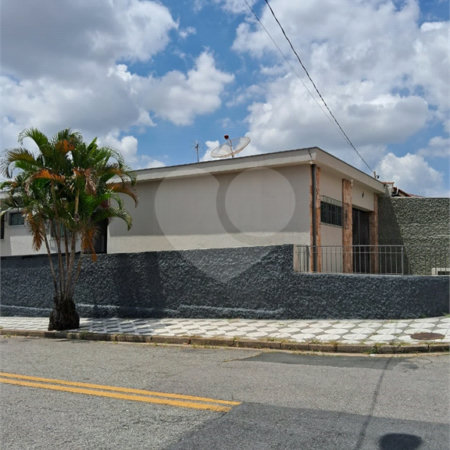 Casa à venda com 3 quartos, sendo 1 suíte,  em Vila Gabriel, Sorocaba, SP