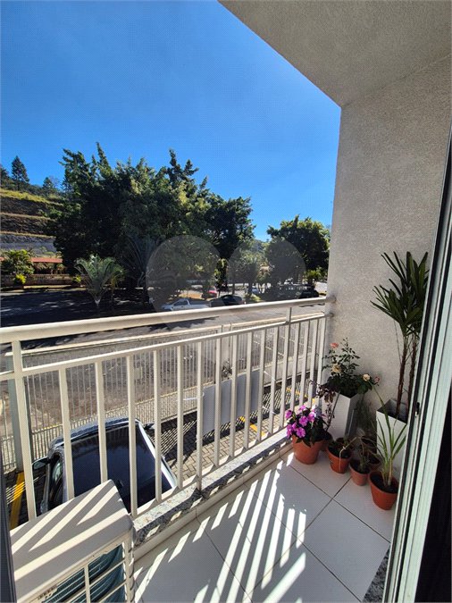 Apartamento à venda com 2 quartos, sendo 1 suíte, em Estação, São Roque, SP
