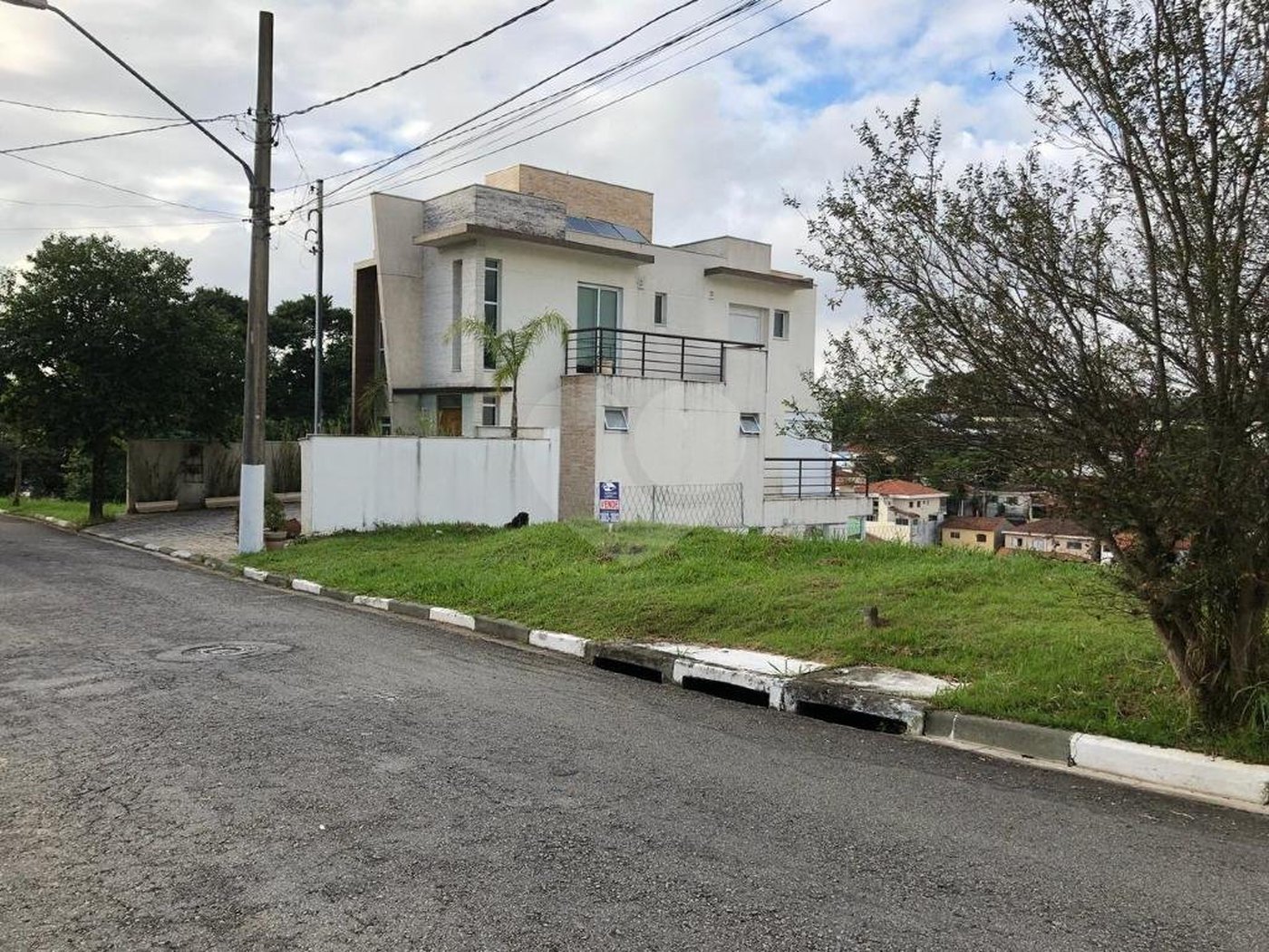 Terreno à venda em Horto, São Paulo, SP