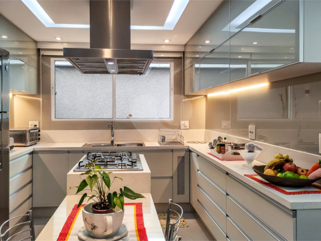 Casa à venda com 3 suítes no condomínio Residencial Paineiras, São Paulo - SP