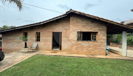 Casa à venda com 3 quartos, sendo 1 suíte,  no condomínio Haras São Luiz, Salto - SP