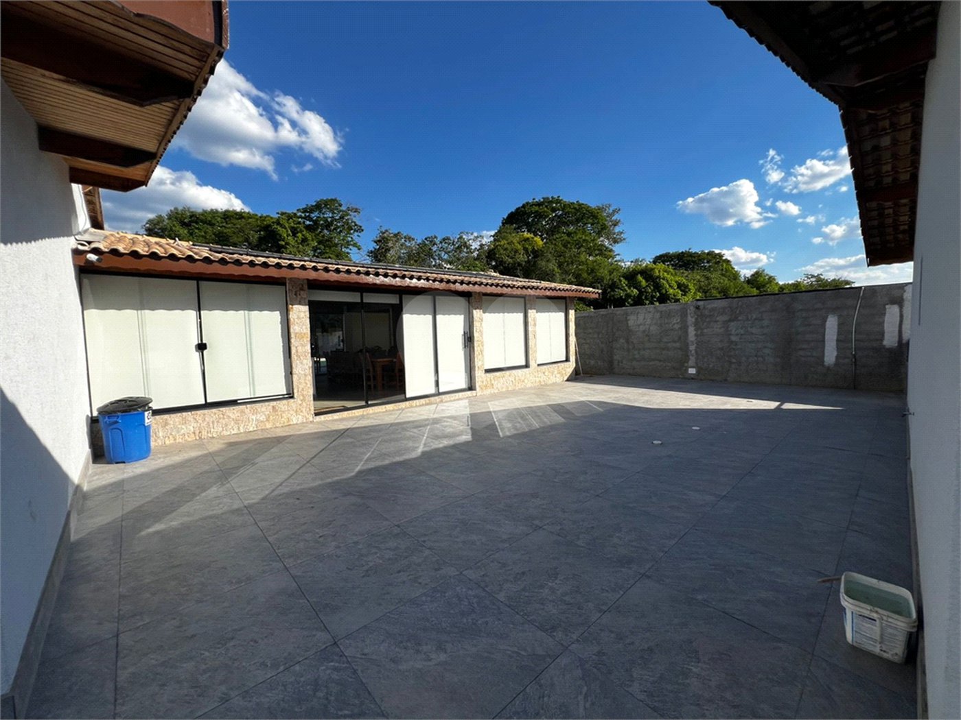 Chácara à venda com 6 quartos, sendo 1 suíte, em Jardim Estância Brasil, Atibaia, SP