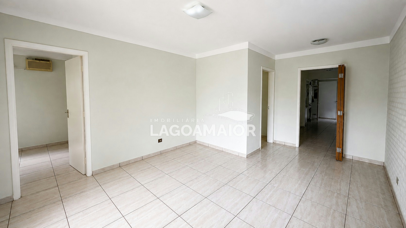 Casa à venda com 4 quartos no Centro, Três Lagoas, MS