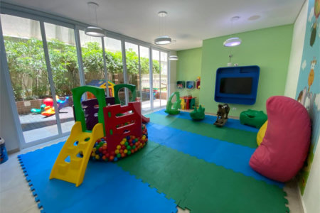 Apartamento à venda com 3 quartos, sendo 1 suíte, em Vila Regente Feijó, São Paulo, SP