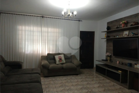 Chácara à venda com 3 quartos, sendo 1 suíte, em Jundiaizinho (terra Preta), Mairiporã, SP