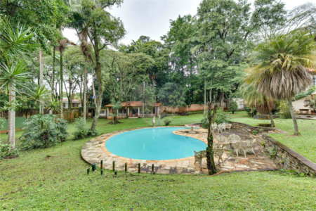 Casa à venda com 5 suítes no condomínio Chácara Flora, São Paulo - SP