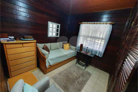 Chácara à venda com 3 quartos, sendo 1 suíte,  em Lago Azul, Araçoiaba da Serra, SP