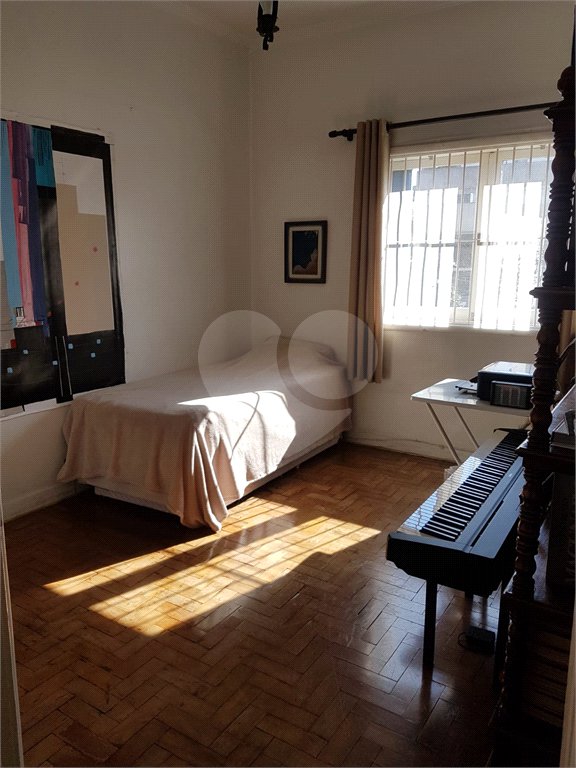 Sobrado à venda com 3 quartos, sendo 1 suíte, em Chácara Santo Antônio (zona Sul), São Paulo, SP