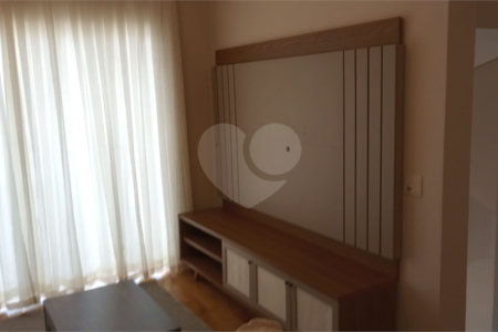 Casa à venda com 3 suítes no condomínio Picollo, Louveira - SP