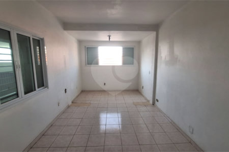 Casa à venda com 5 quartos, sendo 2 suítes,  em Vila Barão, Sorocaba, SP