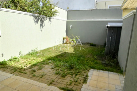 Sobrado à venda com 3 quartos, sendo 1 suíte, em Jardim Pagliato, Sorocaba, SP