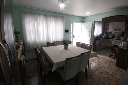 Casa à venda com 2 suítes no condomínio Morada das Hortênsias, São Paulo - SP