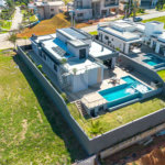 Casa à venda com 4 suítes no condomínio Residencial dos Lagos, Itupeva - SP