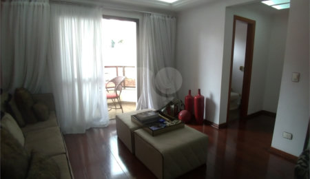 Apartamento à venda com 3 quartos, sendo 1 suíte,  em Santana, São Paulo, SP