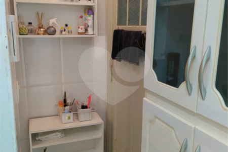 Apartamento à venda com 2 quartos, sendo 1 suíte, no Centro, São Paulo, SP