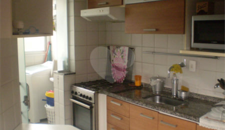 Apartamento à venda com 2 quartos em Jardim Ivana, São Paulo, SP