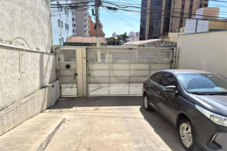Casa à venda com 3 quartos, sendo 1 suíte,  em Vila Augusta, Sorocaba, SP