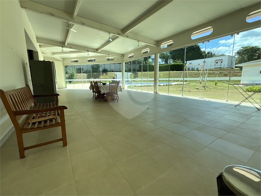 Casa à venda com 6 quartos, sendo 5 suítes, no condomínio City Castelo, Itu - SP