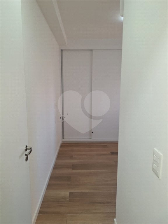 Apartamento à venda com 3 suítes em Vila Anastácio, São Paulo, SP