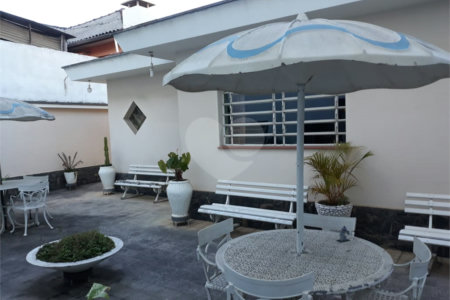 Casa à venda com 4 quartos, sendo 2 suítes, em Vila Paulicéia, São Paulo, SP
