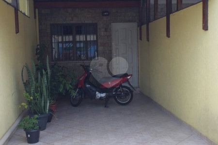 Sobrado à venda com 3 quartos, sendo 1 suíte, em Vila Medeiros, São Paulo, SP