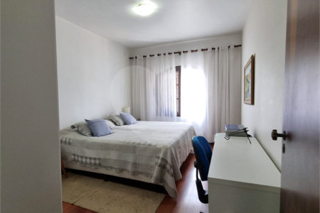 Casa à venda com 3 quartos, sendo 1 suíte, em Jardim Franca, São Paulo, SP