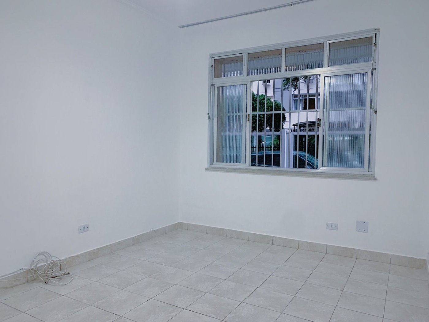 Apartamento com 2 dormitórios à venda, 76 m² por R$ 490.000,00 - Boqueirão - Santos/SP