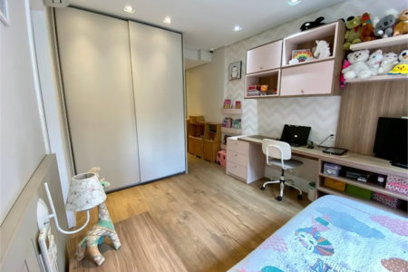 Apartamento à venda com 3 suítes em Vila Suzana, São Paulo, SP