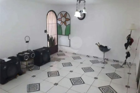 Sobrado à venda com 3 quartos, sendo 1 suíte, em Jabaquara, São Paulo, SP