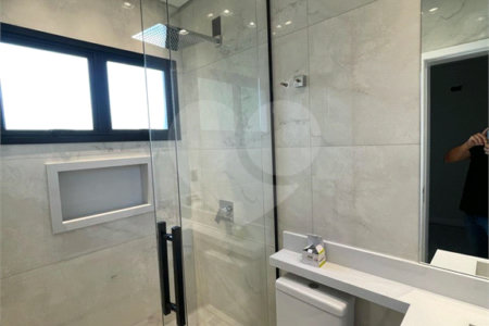 Casa à venda com 3 suítes no condomínio Aruã, Mogi das Cruzes - SP