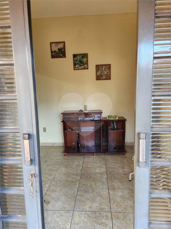 Casa à venda com 4 quartos em Vila Xavier (vila Xavier), Araraquara, SP